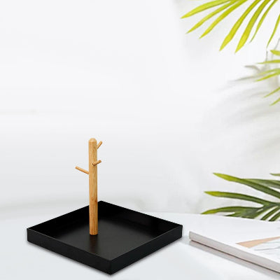 Support-bijoux-bambou-et-plateau-noir