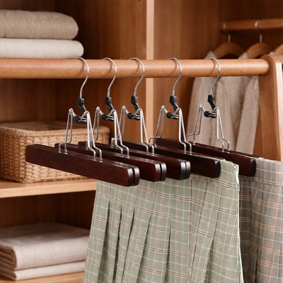 cintre à pantalon robuste