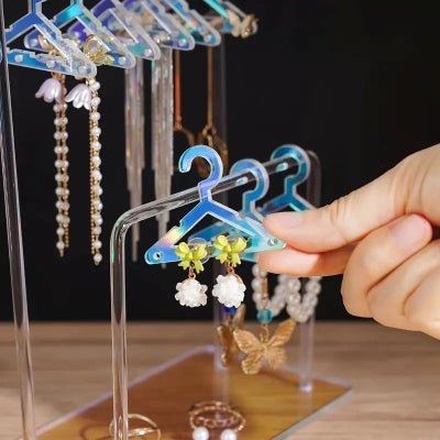 porte boucle d'oreille design à deux couches